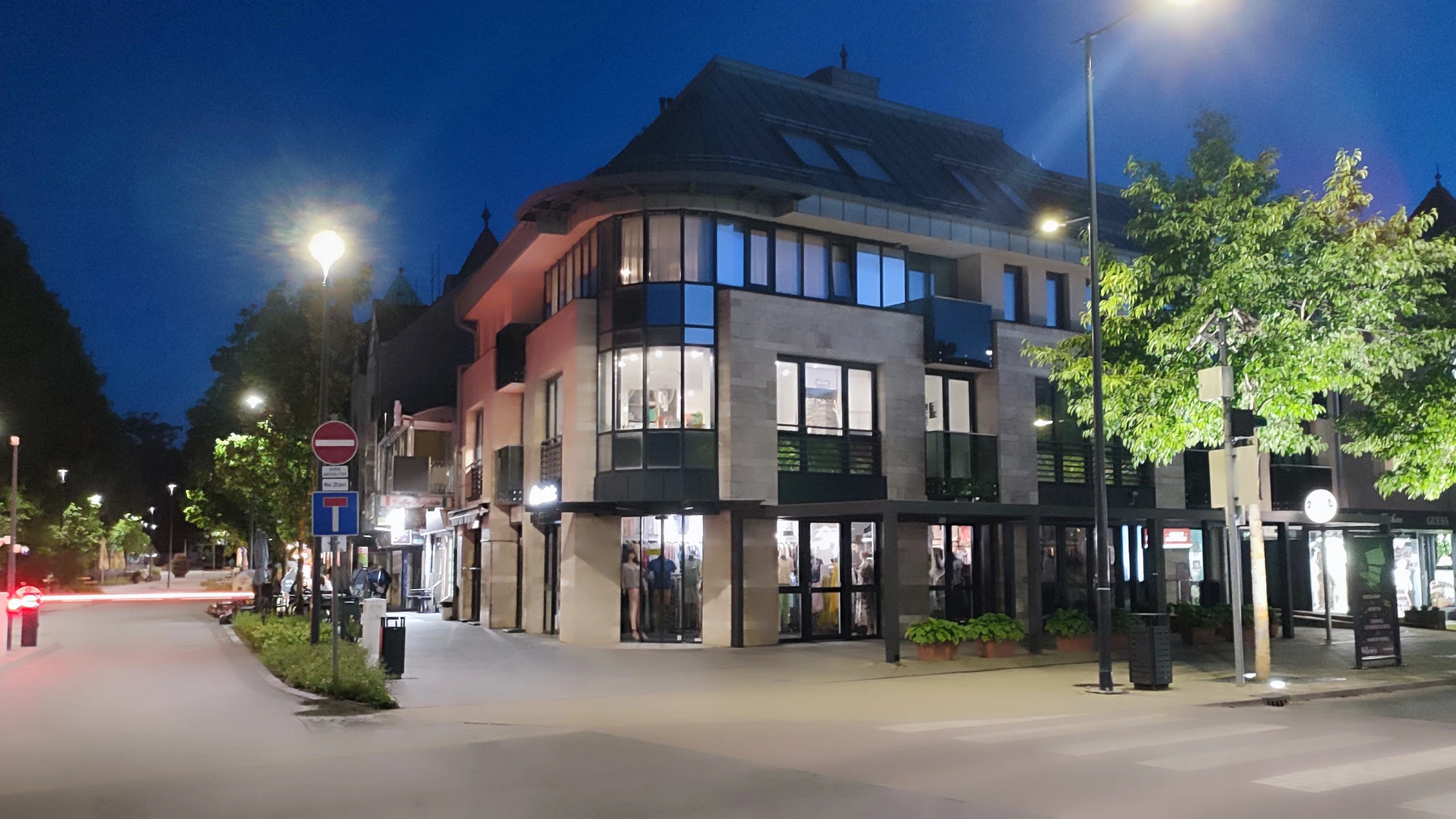 16-9-ungarnwohnung-Heviz-_14.webp